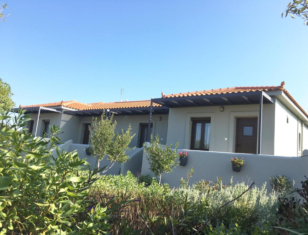 Caviro Apartment Moudhros Bagian luar foto