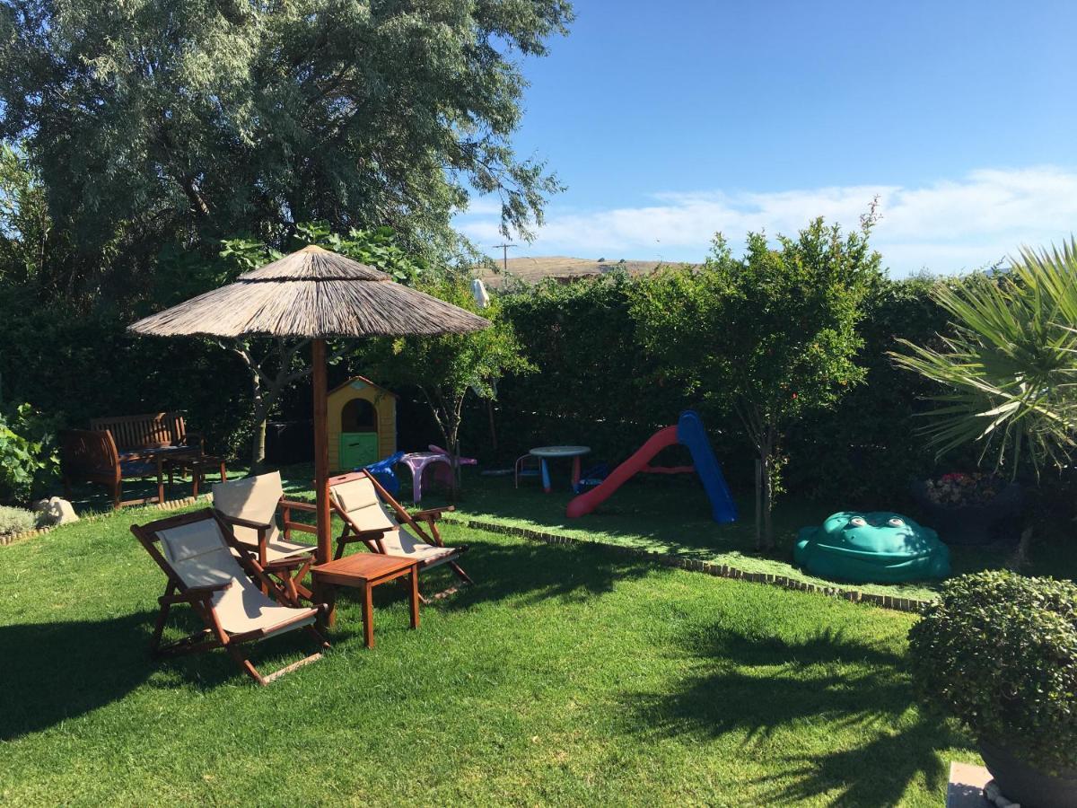 Caviro Apartment Moudhros Bagian luar foto